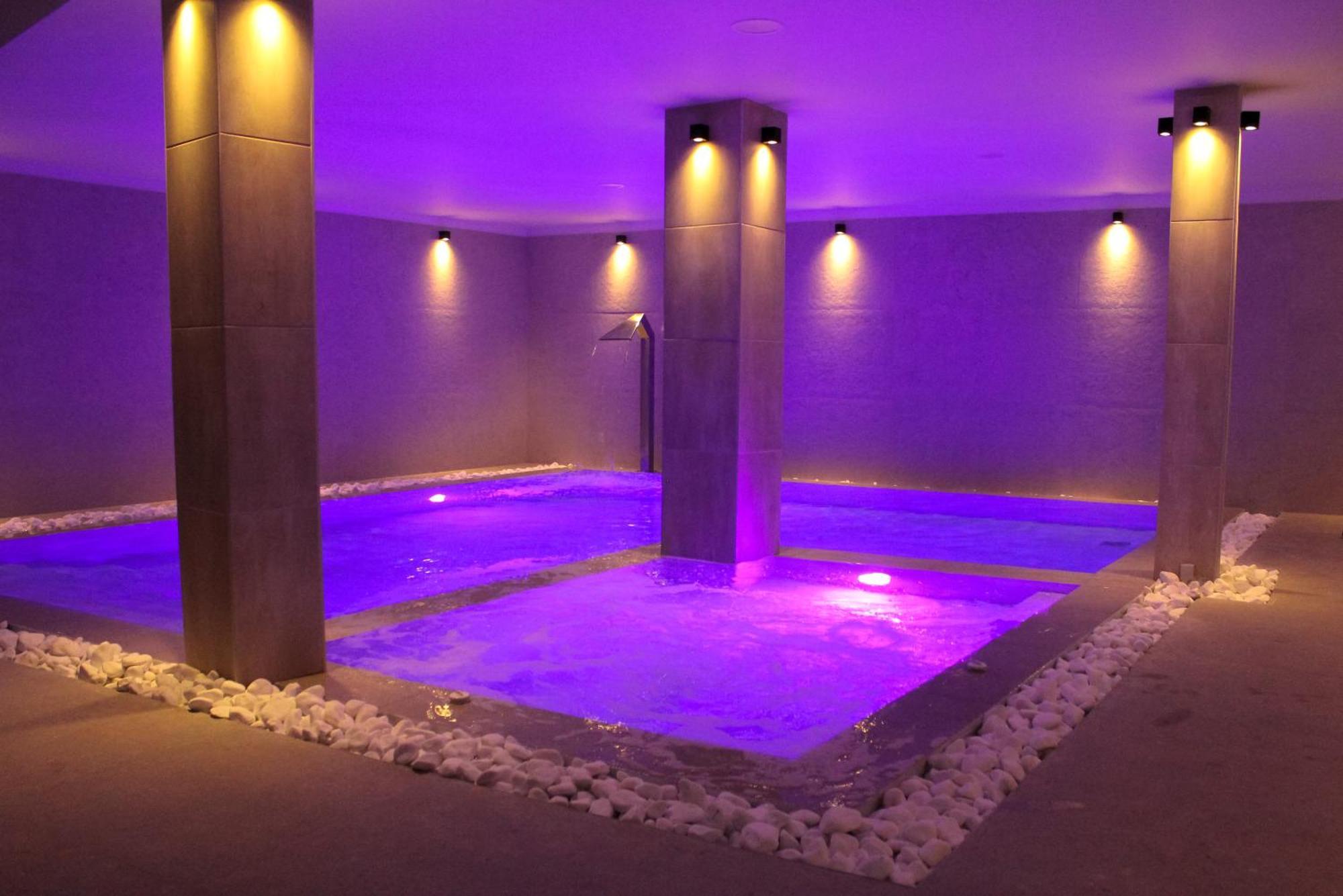Urbanbay Hotel & Spa 卡瓦拉 外观 照片